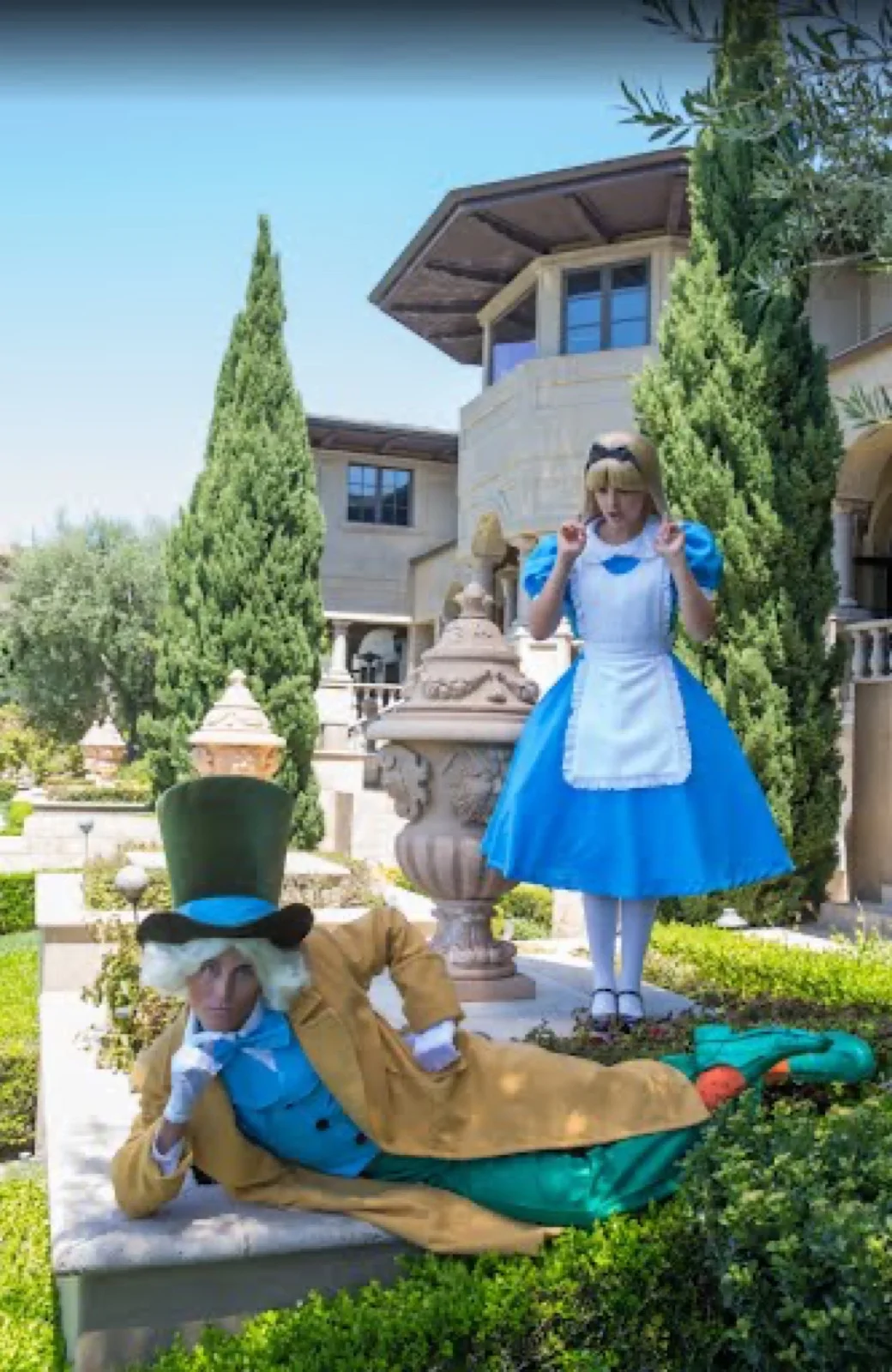 Mad Scientist – Wonderland party character in Philadelphia