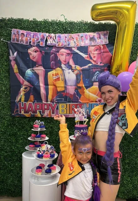 K-Pop Huntress party character in Philadelphia